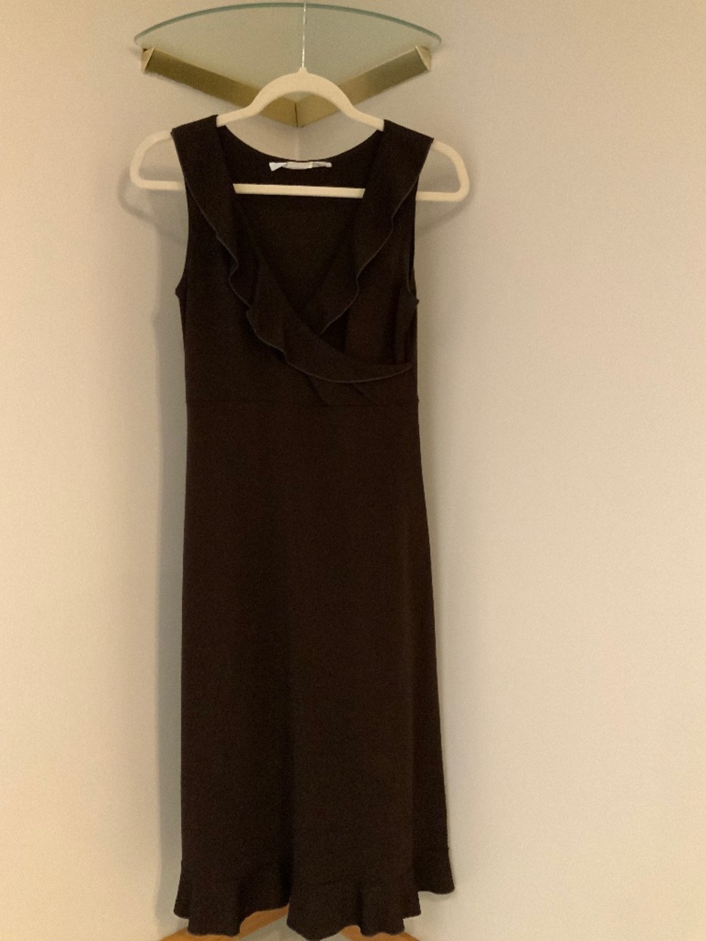 Max Studio Brown M Dress Crossover ruffle in front Classic Timeless Scandi